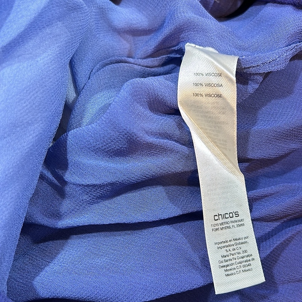 Chicos  button up purple&white ombre top size 2 GUC… - Picture 12 of 12